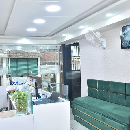 Green Leaf Ujjain Exterior photo